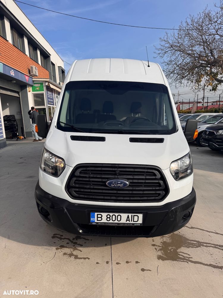 Ford Transit - 1