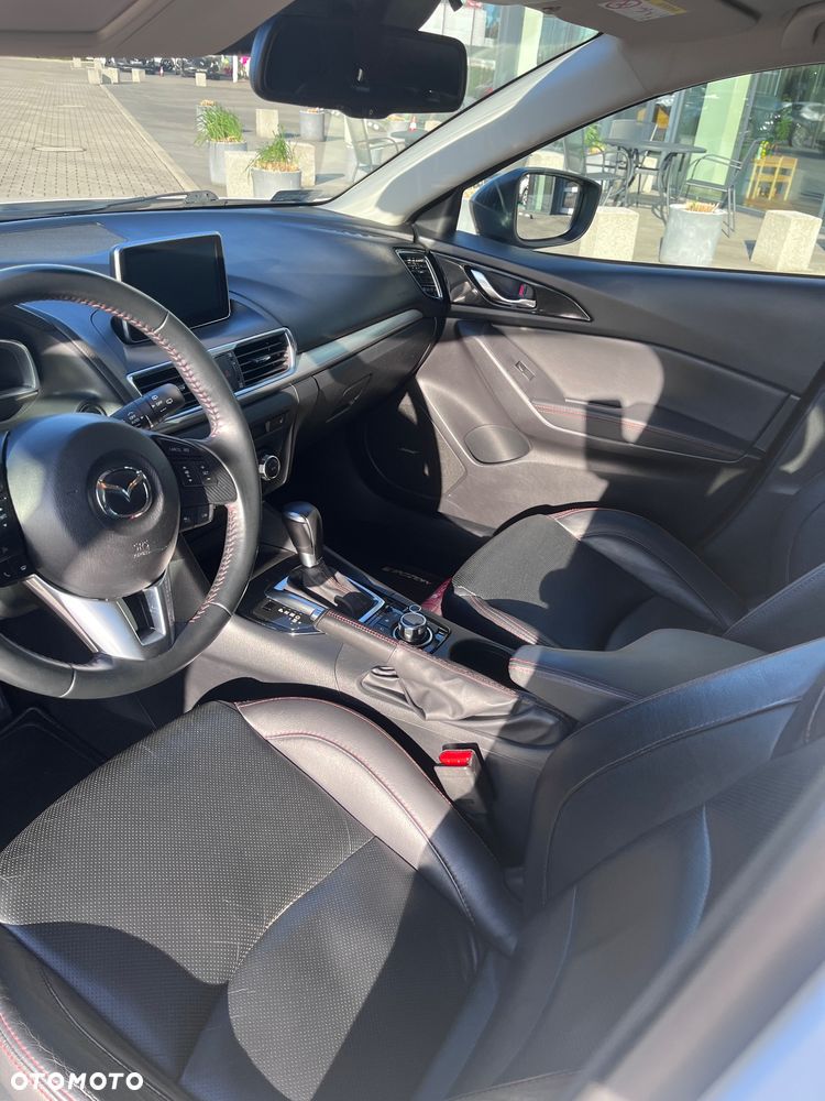 Mazda 3 - 18