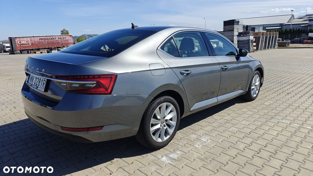 Skoda Superb 1.5 TSI Ambition DSG - 6