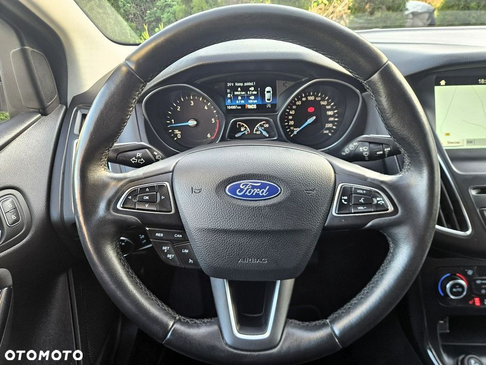 Ford Focus 1.5 EcoBlue Start-Stopp-System TITANIUM X - 24