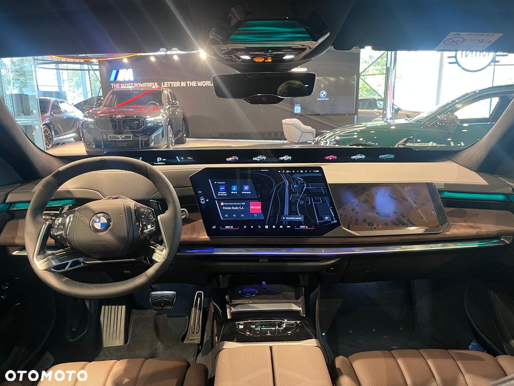 BMW Seria 7 740 xDrive mHEV sport - 19