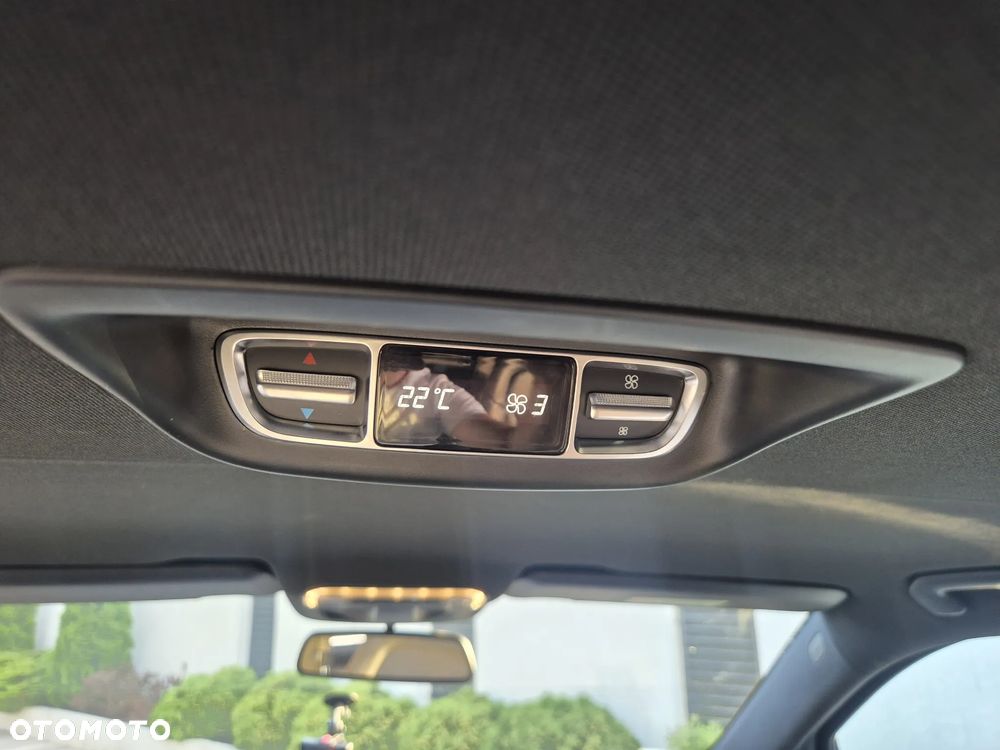 Mercedes-Benz Klasa V 250 d 4-Matic Avantgarde 7G-Tronic (d³ugi) - 3