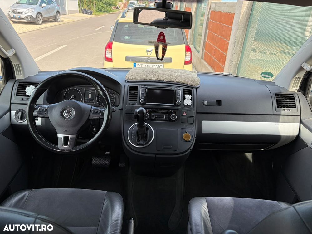 Volkswagen Multivan - 14