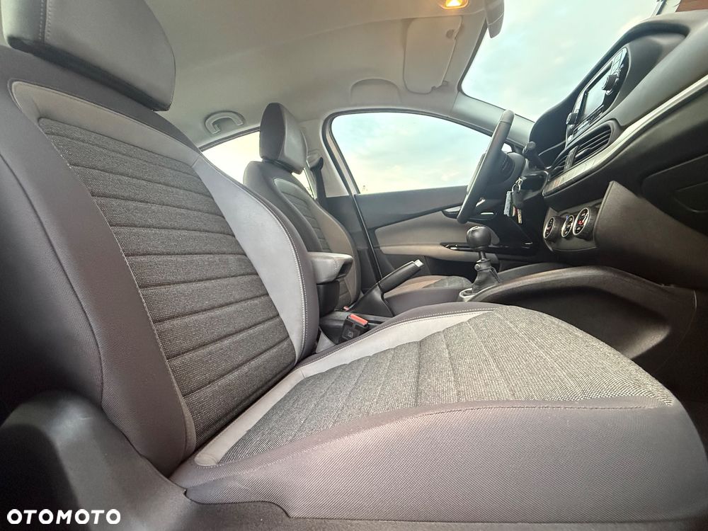 Fiat Tipo 1.4 16V Lounge - 12
