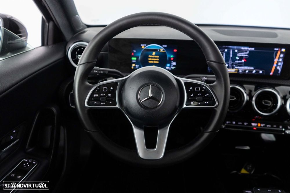Mercedes-Benz A 250 e Progressive - 26