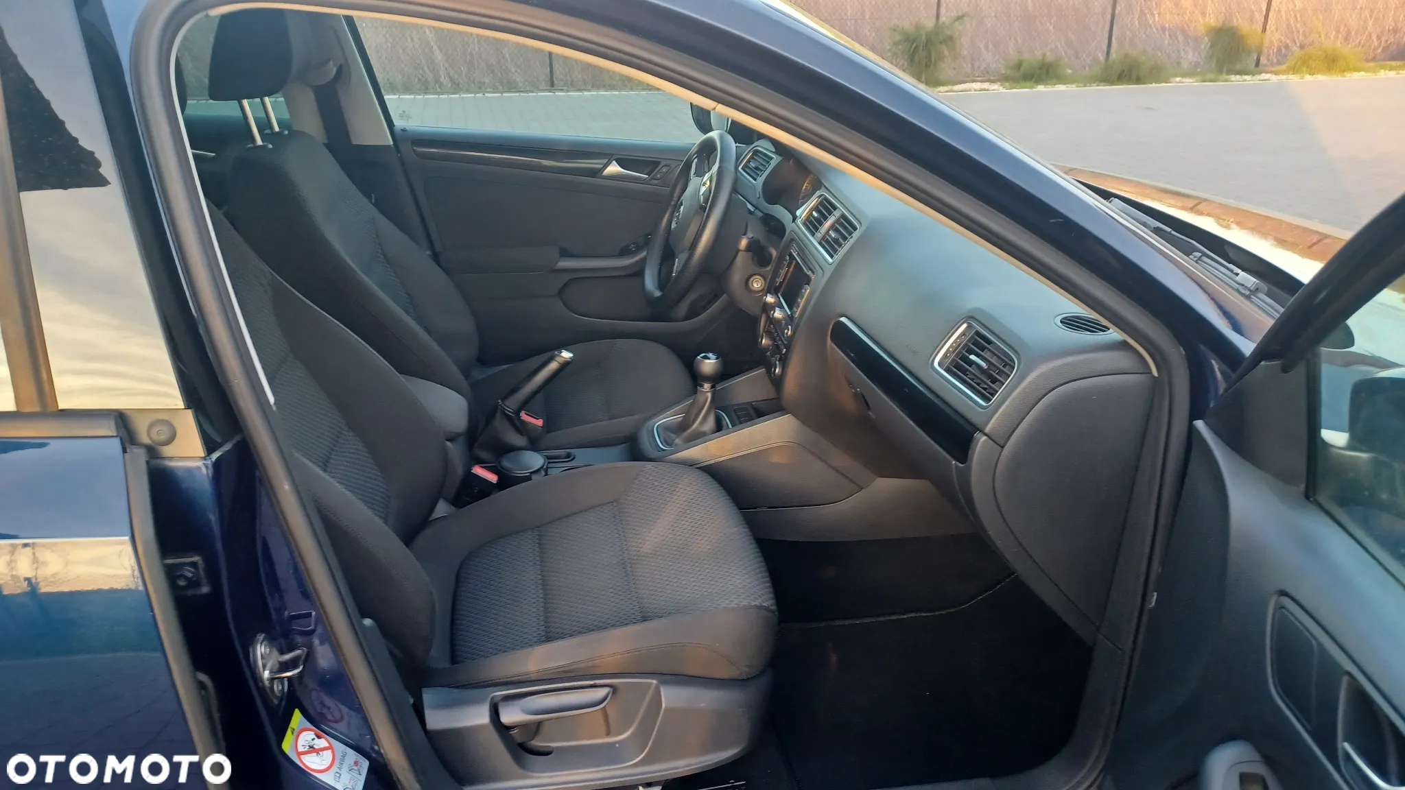 Volkswagen Jetta 1.6 TDI BMT Trendline - 10