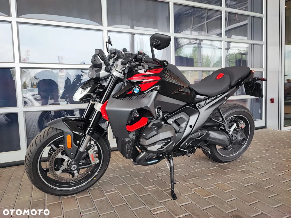 BMW R - 1