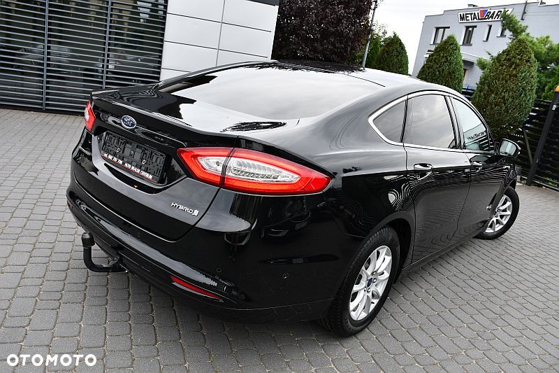 Ford Mondeo 2.0 Hybrid Titanium - 4