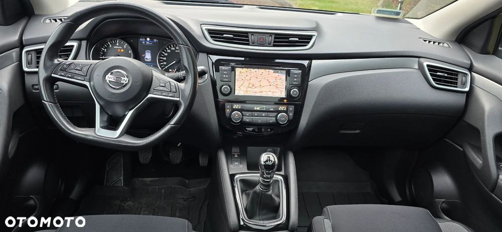 Nissan Qashqai 1.3 DIG-T Visia - 9