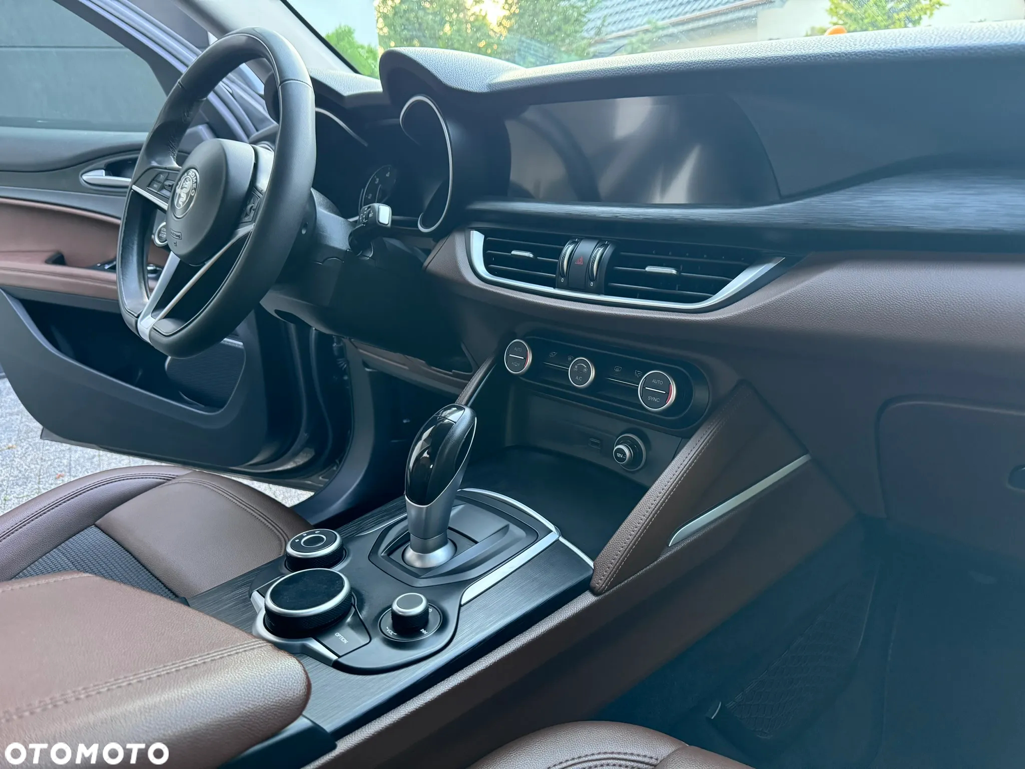 Alfa Romeo Stelvio - 22