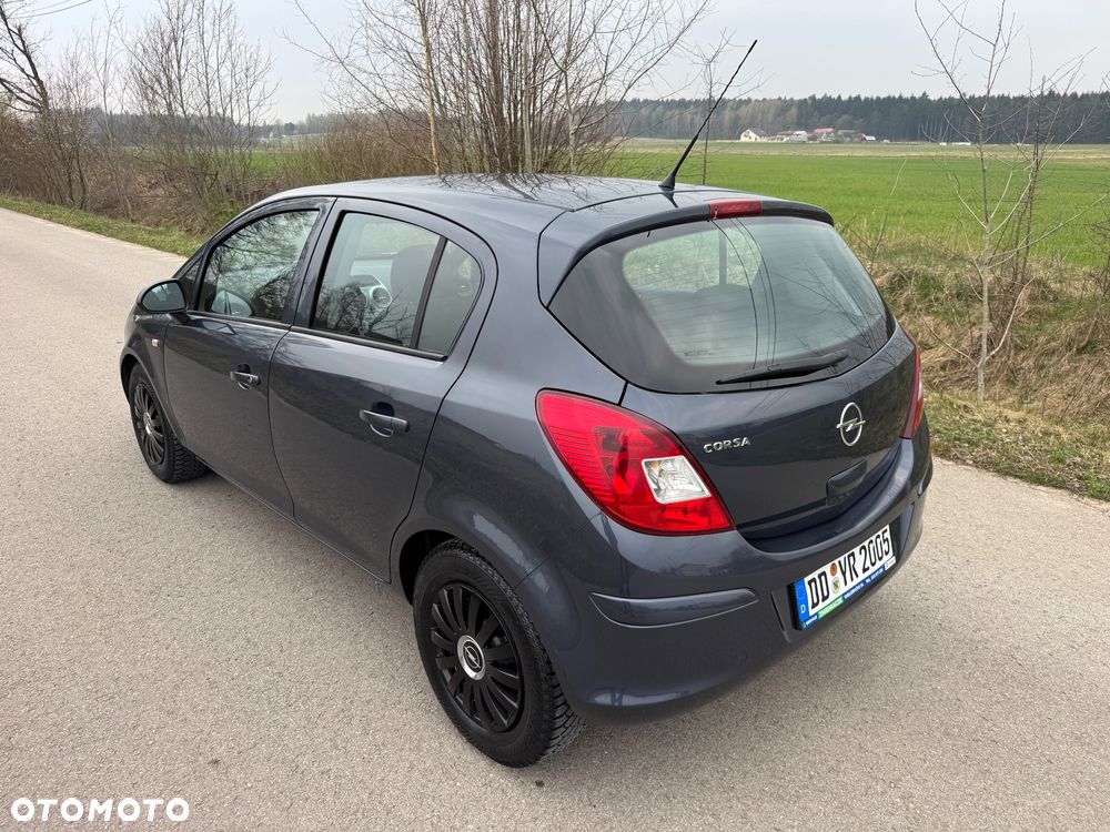 Opel Corsa 1.2 16V Edition - 6