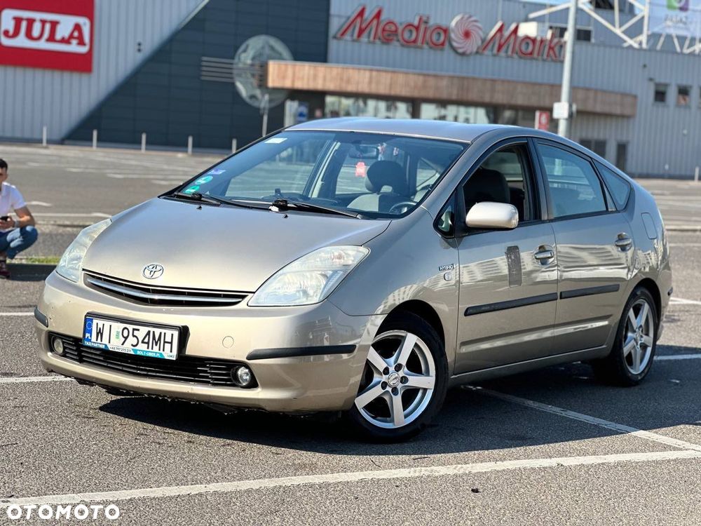 Toyota Prius 1.5 VVT-i Sol - 1