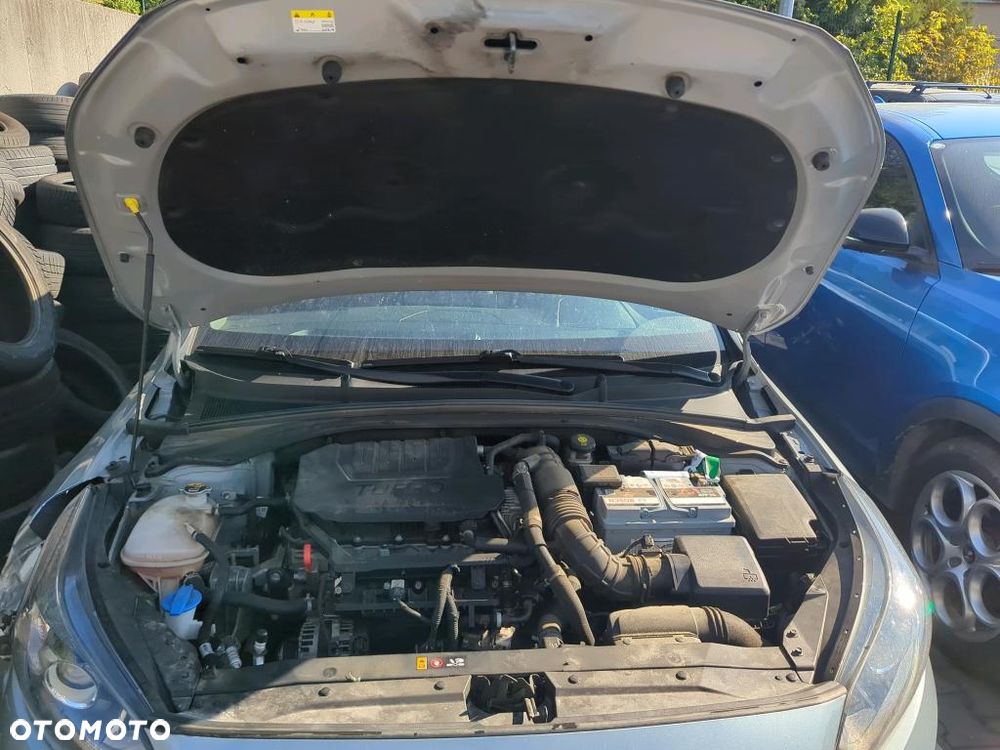 Kia Ceed 1.5 T-GDI Business Line Plus - 11