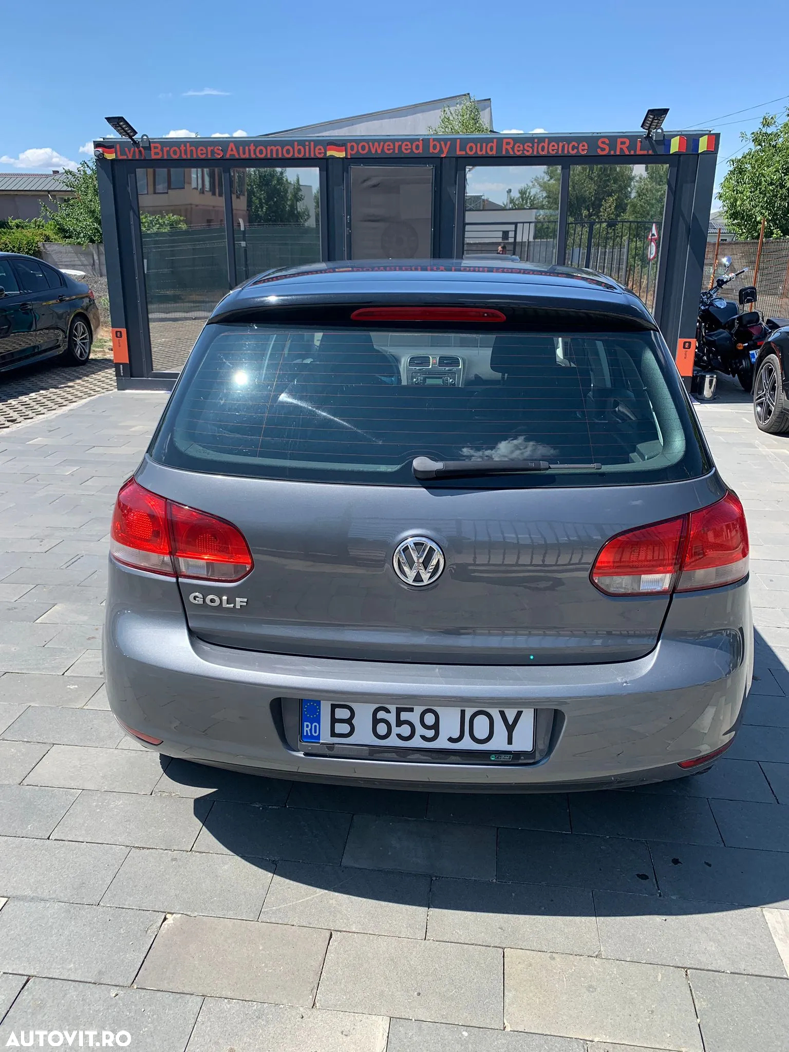 Volkswagen Golf 1.2 TSI Comfortline - 2