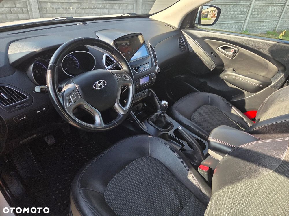 Hyundai ix35 1.6 2WD Style - 11