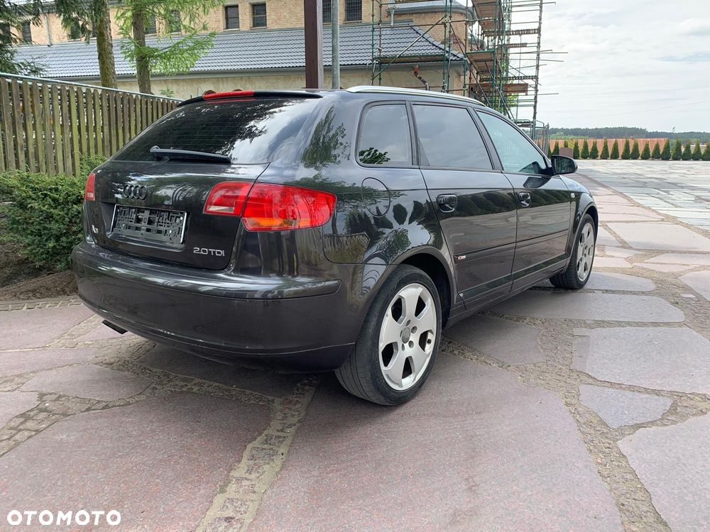 Audi A3 Sportback 2.0 TDI Ambiente - 19