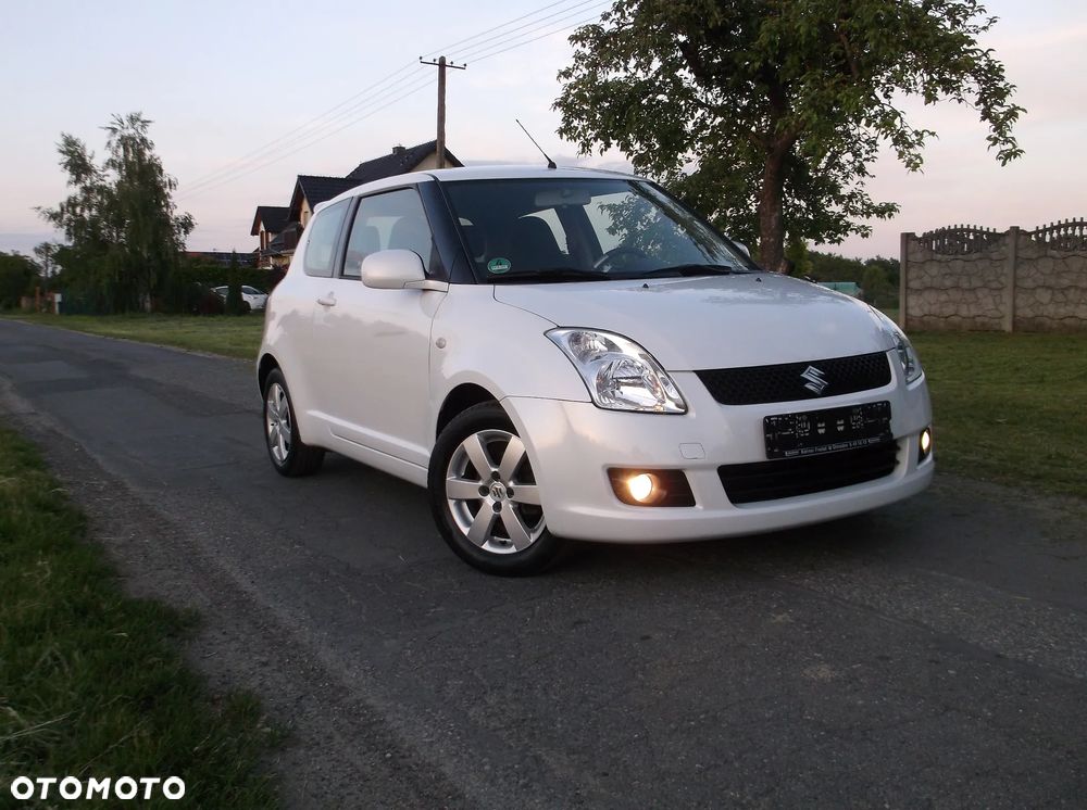 Suzuki Swift 1.3 Comfort - 32