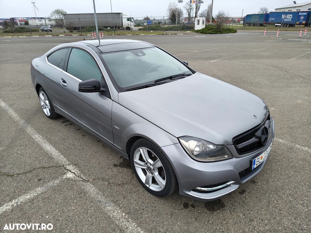 Mercedes-Benz C 220 CDI DPF (BlueEFFICIENCY) 7G-TRONIC - 15