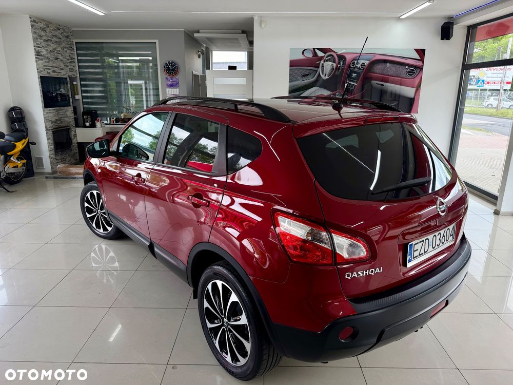 Nissan Qashqai 2.0 360 - 28