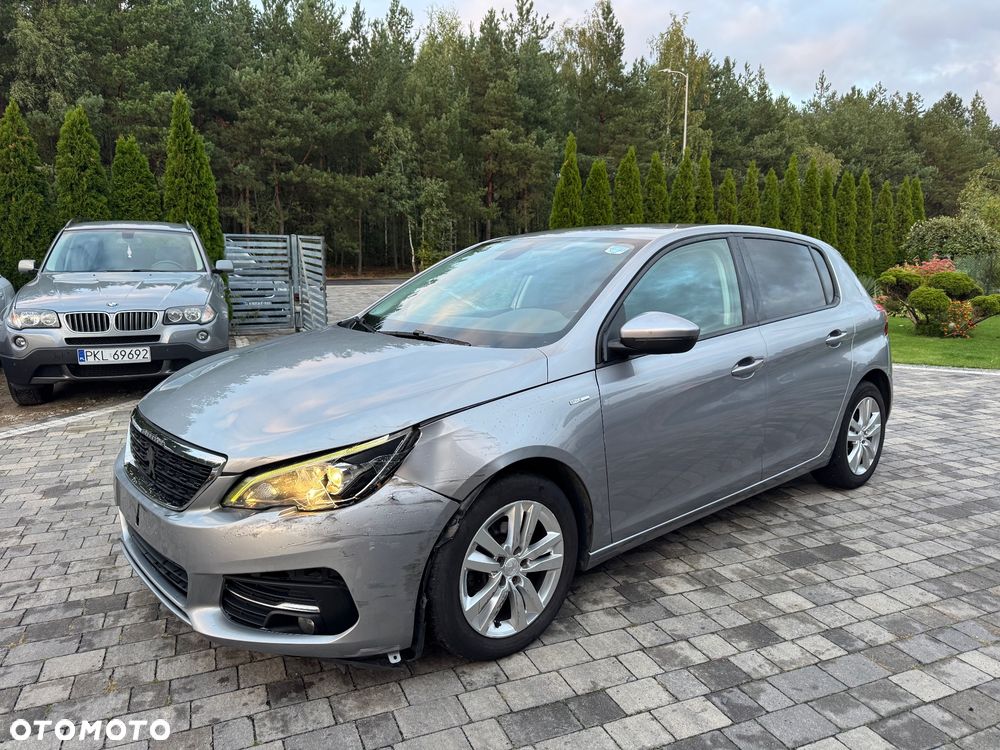 Peugeot 308 2019 photo 3