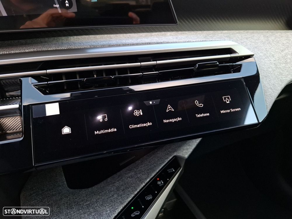 Peugeot E-3008 73 kWh Allure - 18