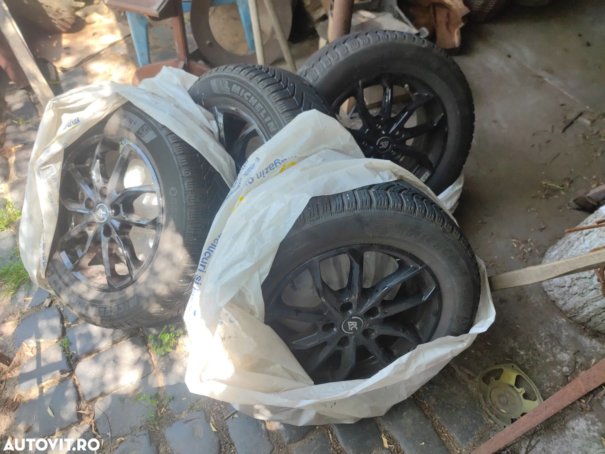 Jante Suzuki RC 215/60/R16 + Cauciucuri Michellin Alpin 6 99 H XL - 1