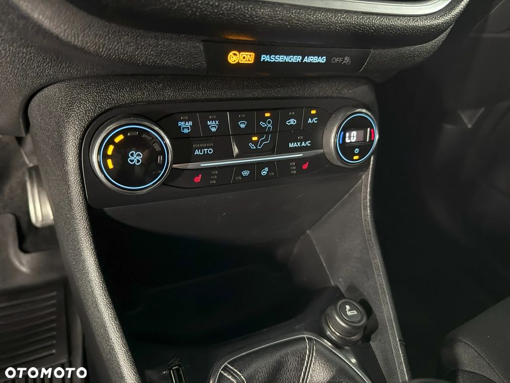 Ford Fiesta 1.0 EcoBoost S&S ST-LINE - 9