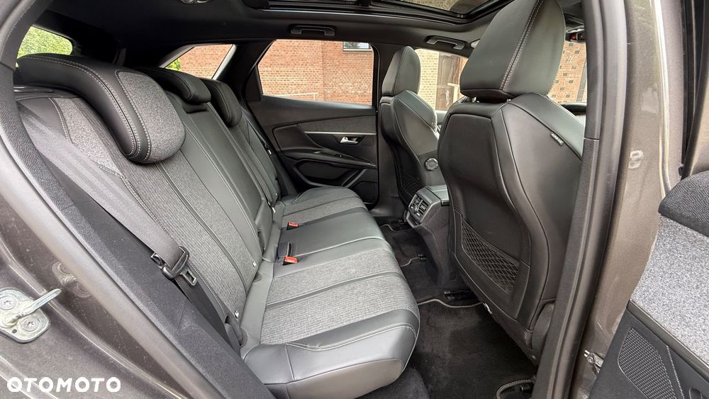 Peugeot 3008 - 21