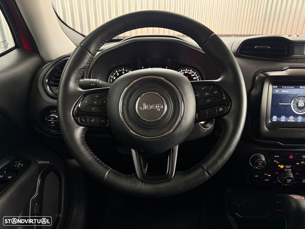 Jeep Renegade 1.3 T Night Eagle DCT - 8