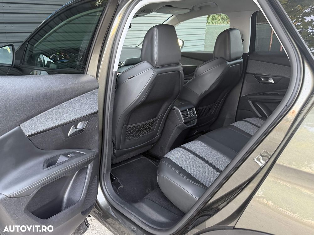 Peugeot 3008 BlueHDi 130 Stop & Start EAT8 Allure - 15