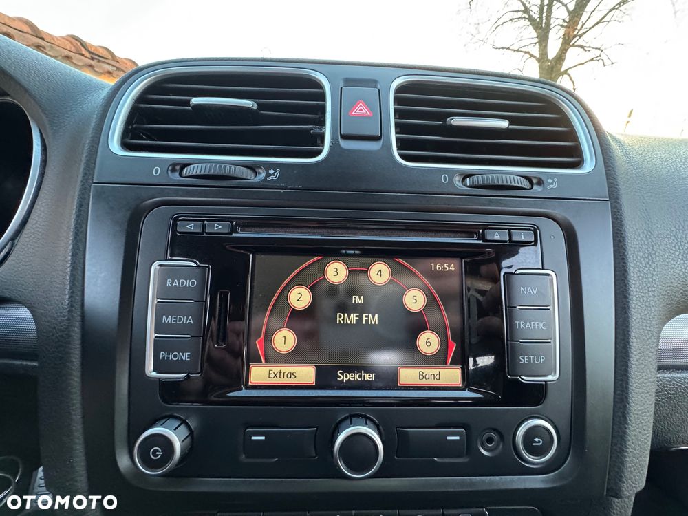 Volkswagen Golf - 17