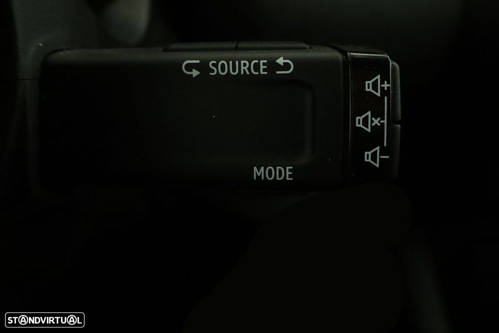 Renault Clio 1.0 TCe Evolution - 17