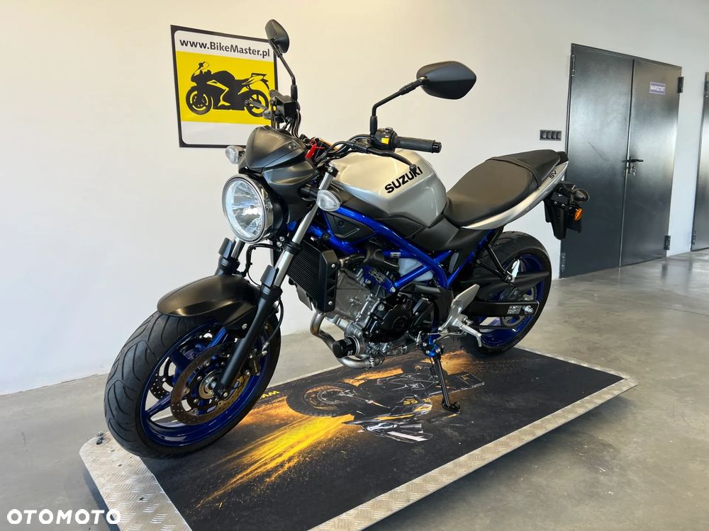 Suzuki SV - 4