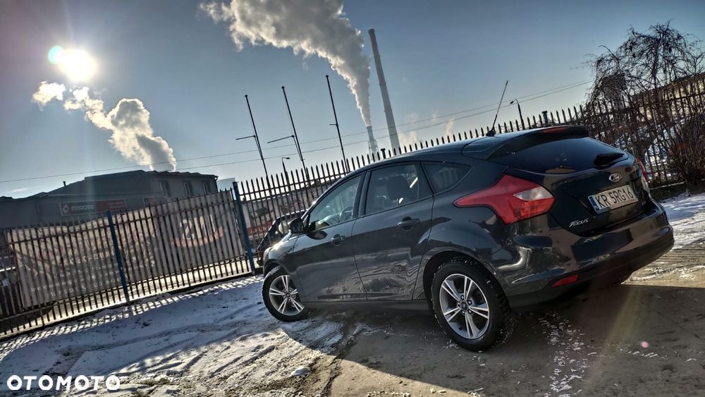 Ford Focus 1.0 EcoBoost Edition - 11
