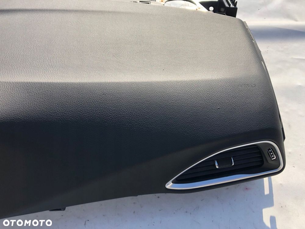 chrysler pacifica deska kokpit konsola poduszki - 6