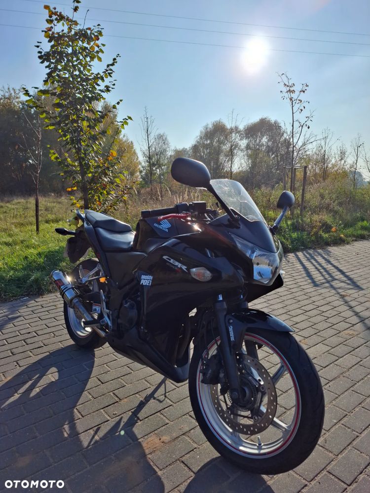 Honda CBR - 3