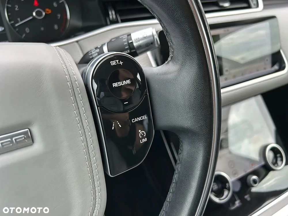 Land Rover Range Rover Evoque 2.0 P200 mHEV R-Dynamic SE - 24