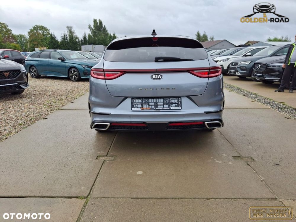 Kia ProCeed - 7