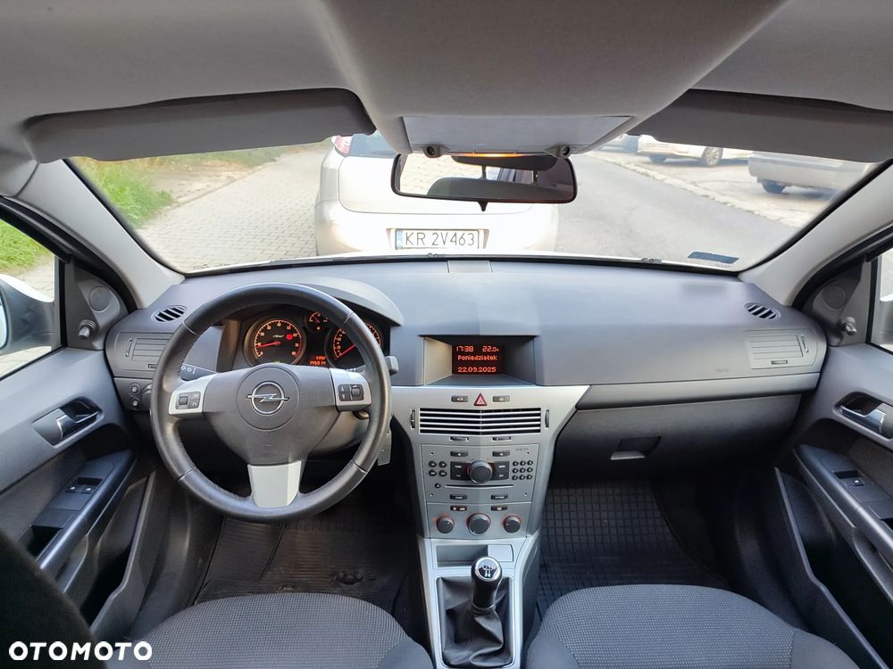 Opel Astra III 1.6 - 12