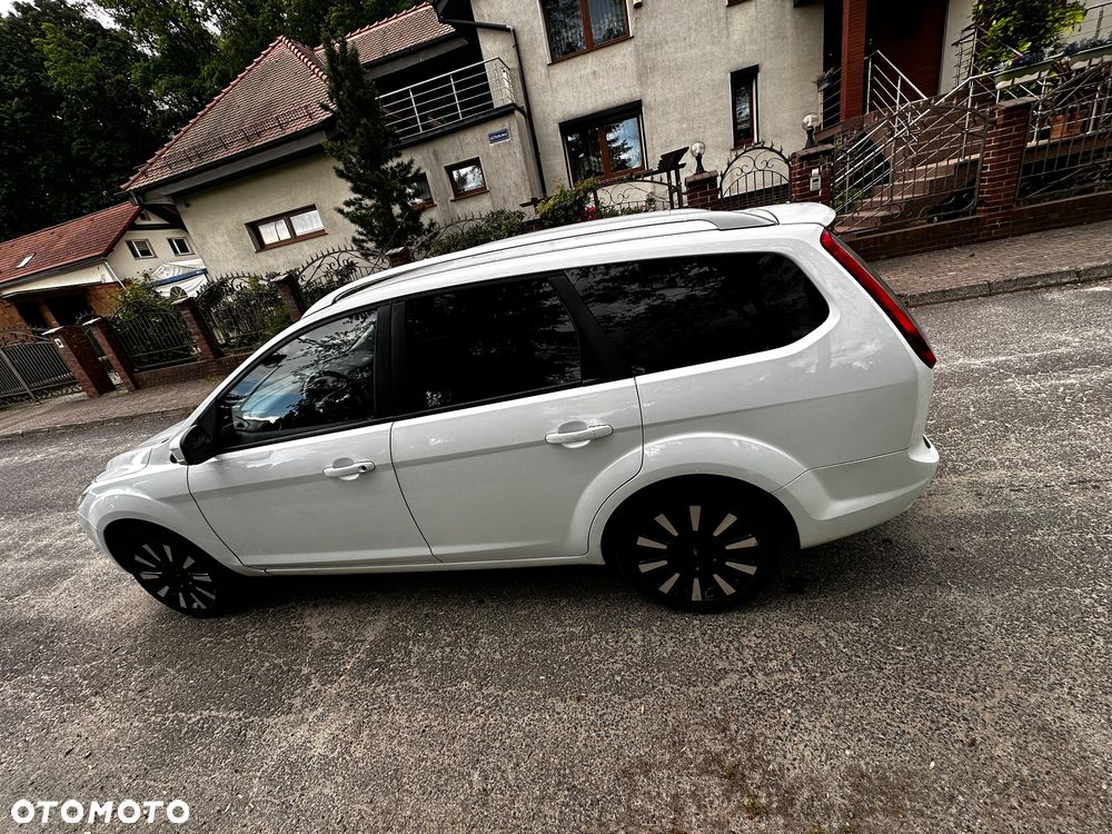 Ford Focus 1.8 FF Trend - 11