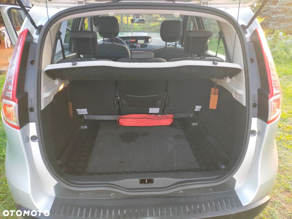Renault Scenic - 6