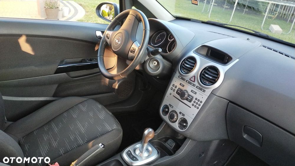 Opel Corsa - 4