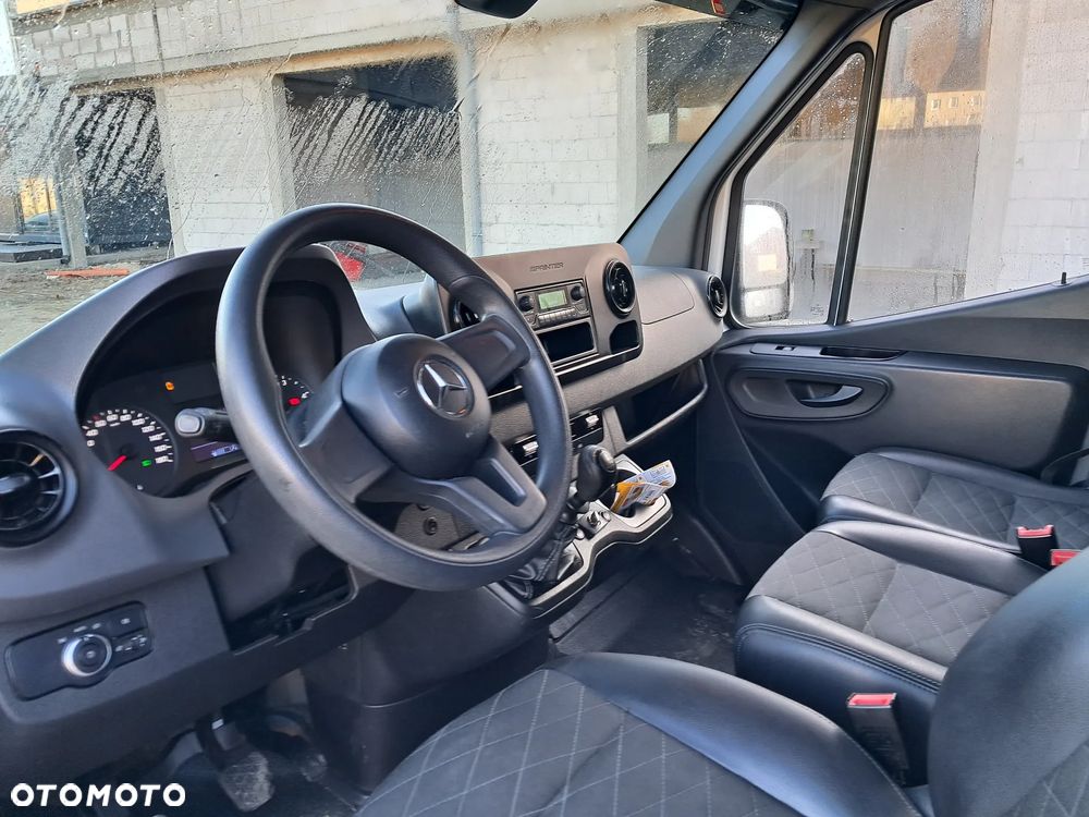 Mercedes-Benz sprinter - 9