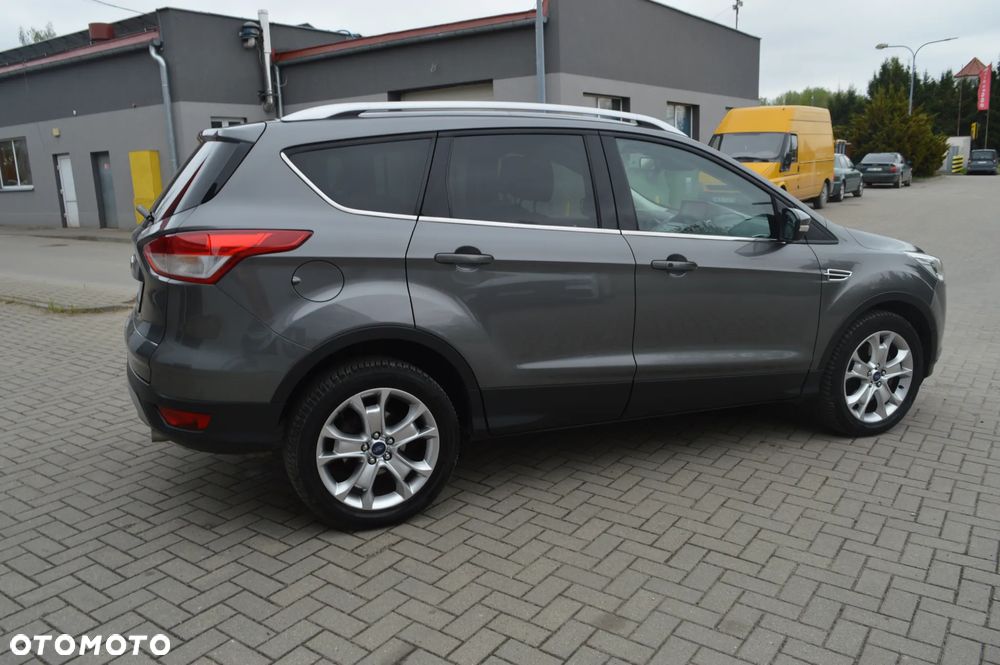 Ford Kuga 2.0 TDCi 4x4 Titanium - 9