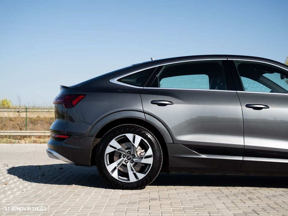 Audi e-tron Sportback 55 quattro S line - 25