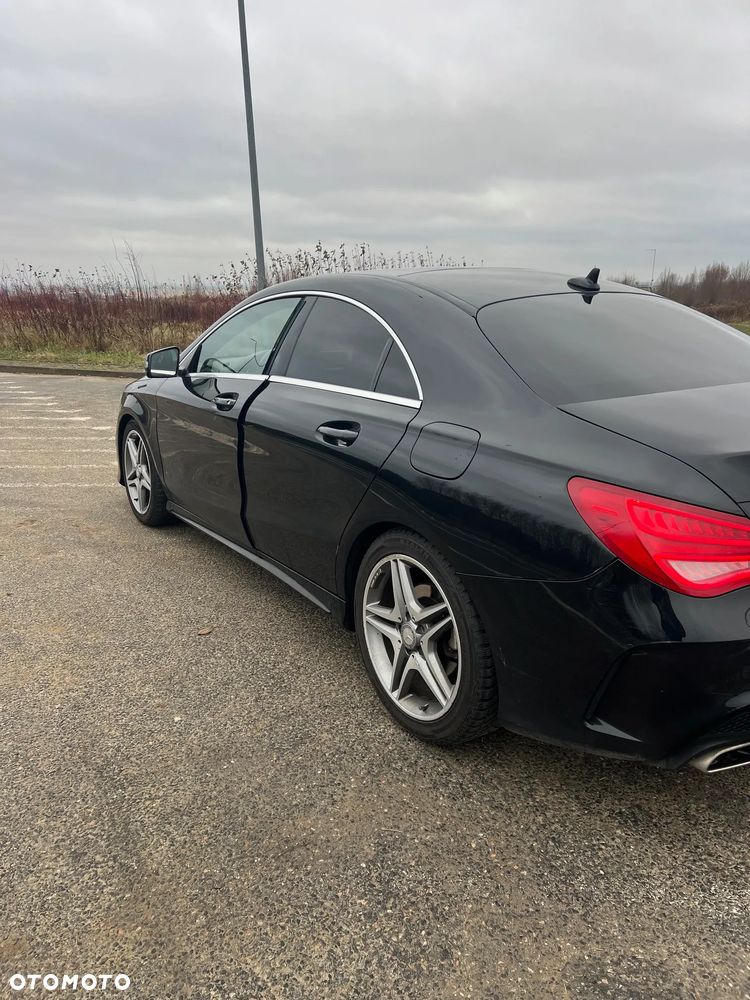 Mercedes-Benz CLA 250 7G-DCT - 3
