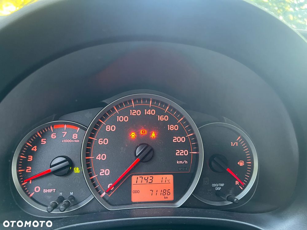 Toyota Yaris 1.0 Active - 8