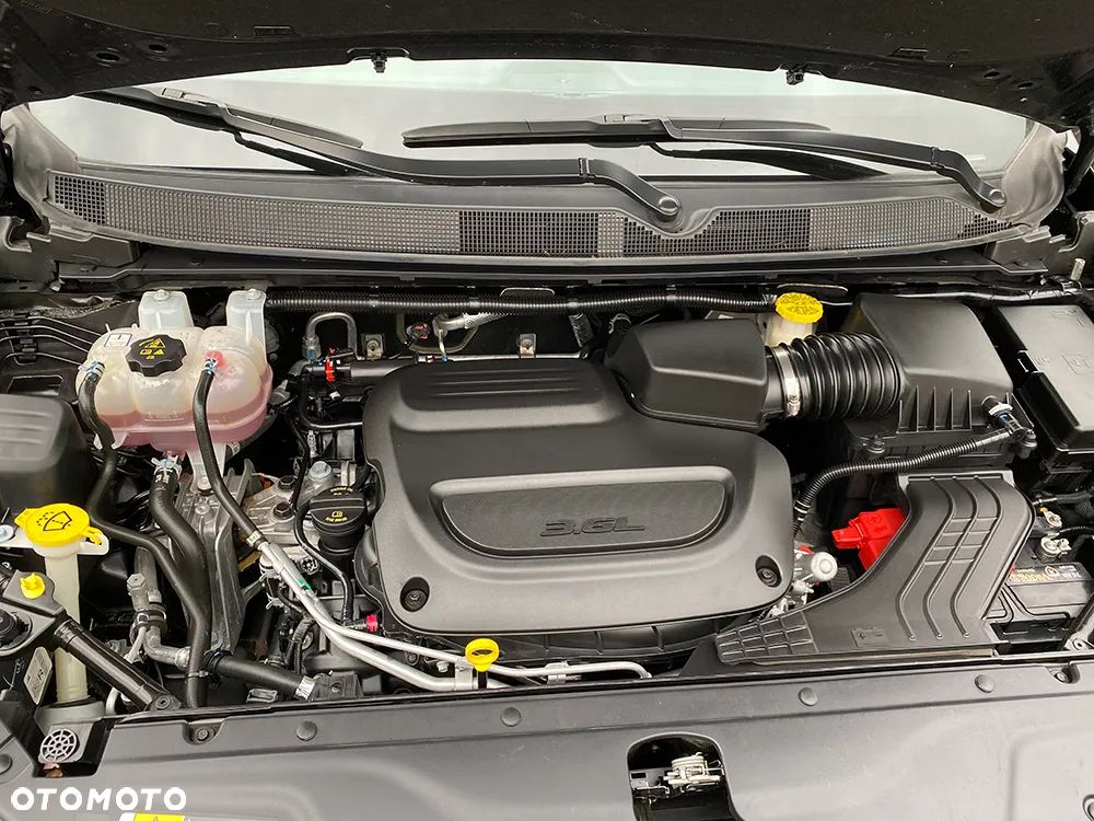 Chrysler Pacifica - 9