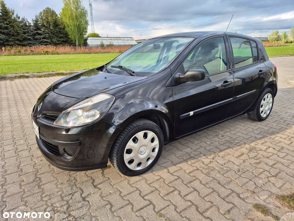 Renault Clio 1.5 dCi Alize - 14