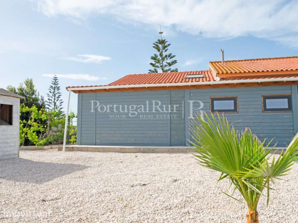 Quinta com Moradia T3 e 5.025 m² de Terreno em Benavente - Grande imagem: 3/51